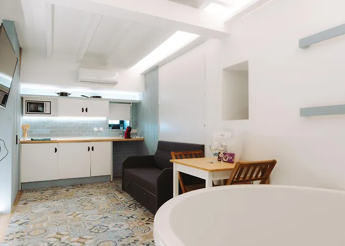 Viura - Harbor's Light *